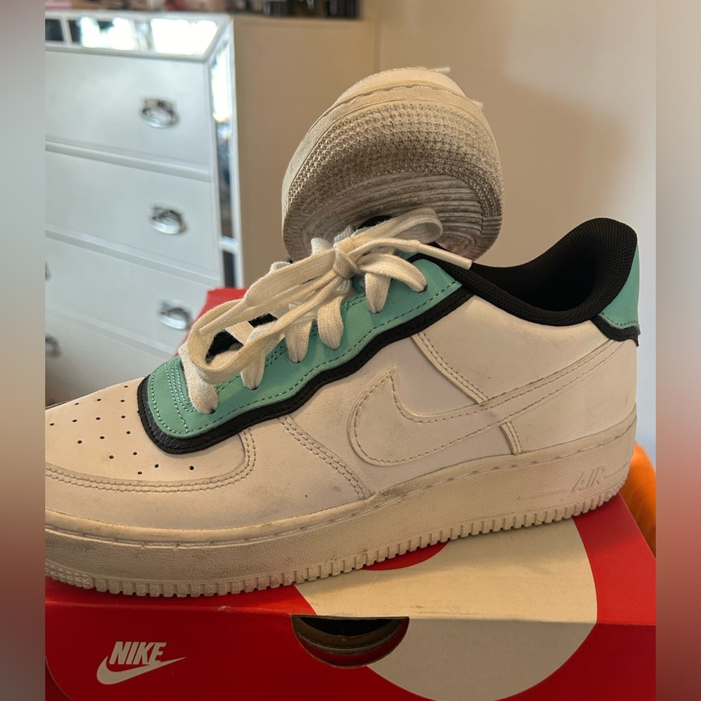 Nike AirForce 1